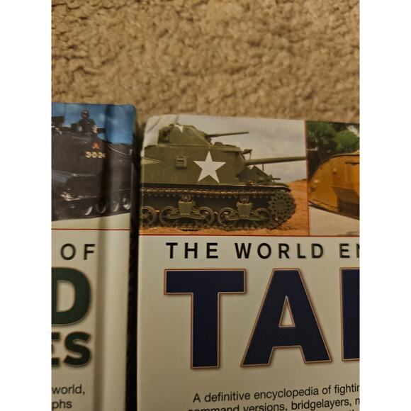A Complete Illustrated Guide to Tanks & Armored Fighting Vehicles Book Set - Picture 13 of 16